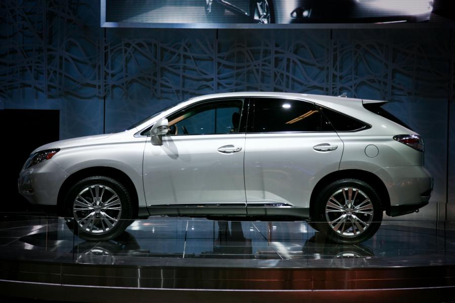  Lexus RX450h 2009 года  (фото 89 из 174)